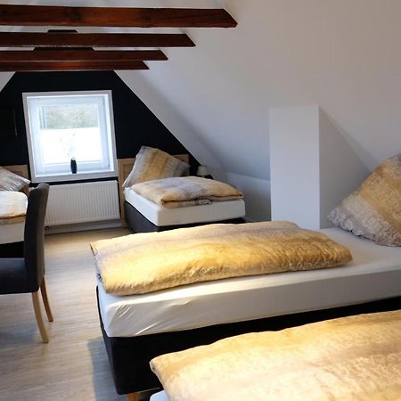 Schlafstuebchen Hotell Leer Exteriör bild