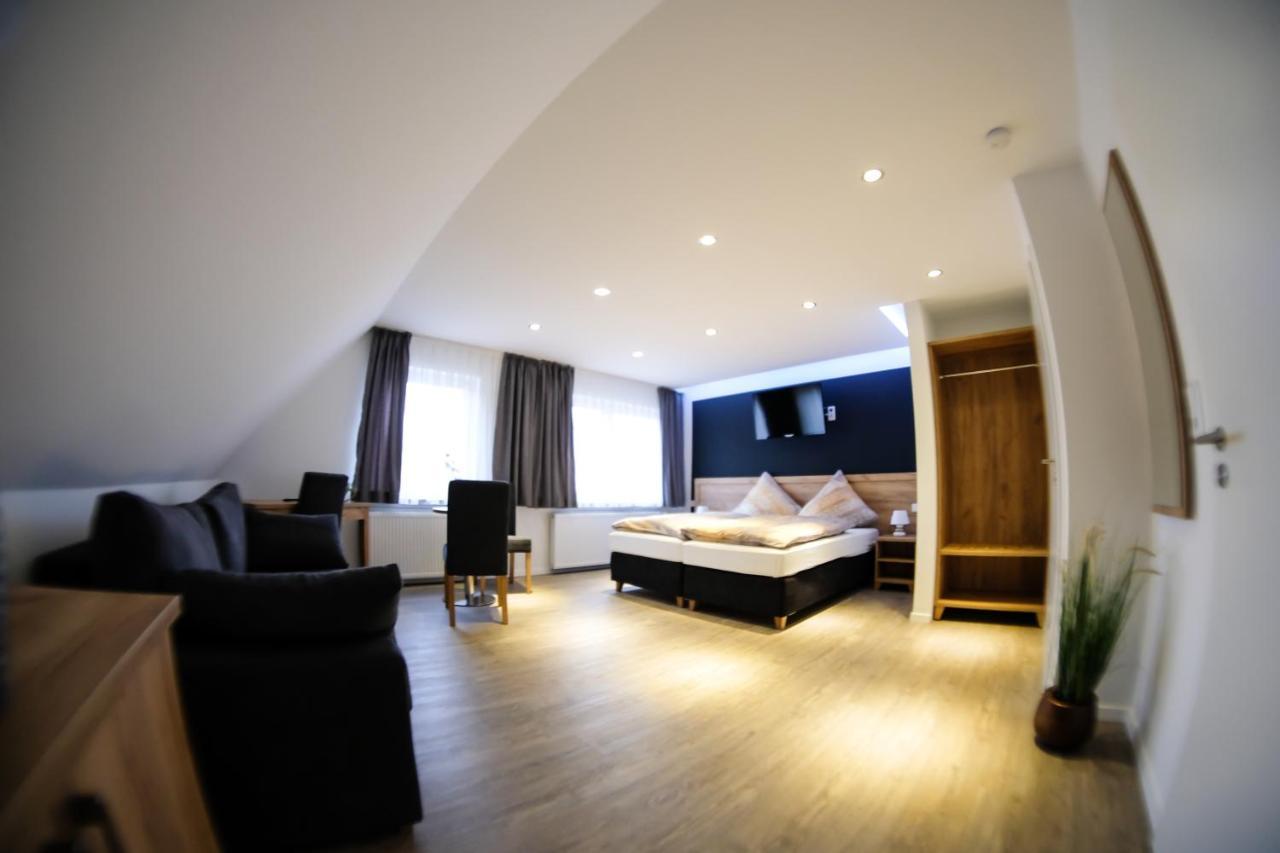 Schlafstuebchen Hotell Leer Exteriör bild